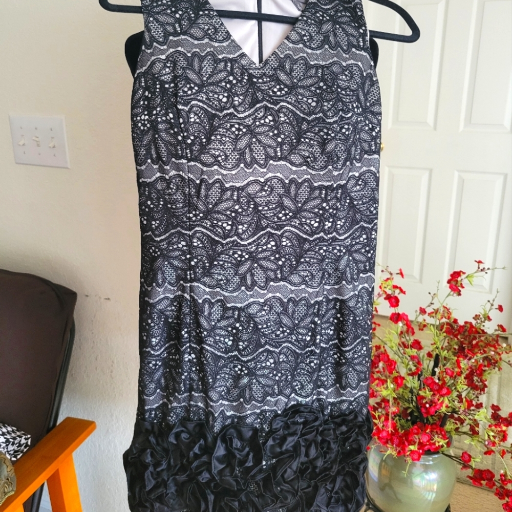 Donna Ricco Cupcake Dress